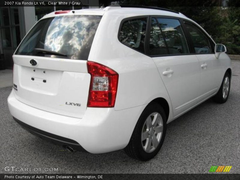Clear White / Gray 2007 Kia Rondo LX V6