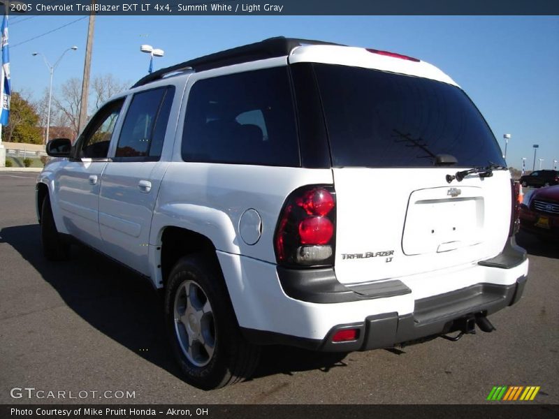 Summit White / Light Gray 2005 Chevrolet TrailBlazer EXT LT 4x4
