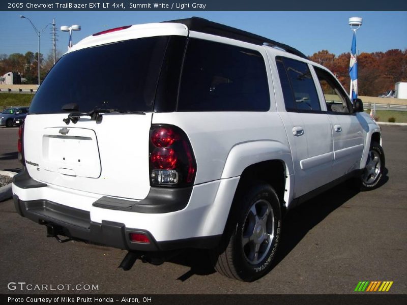 Summit White / Light Gray 2005 Chevrolet TrailBlazer EXT LT 4x4