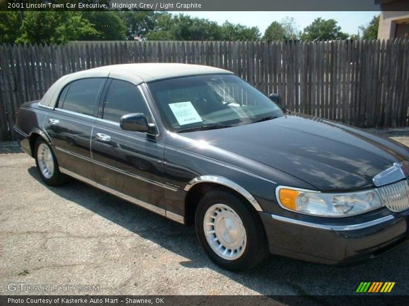Midnight Grey / Light Graphite 2001 Lincoln Town Car Executive