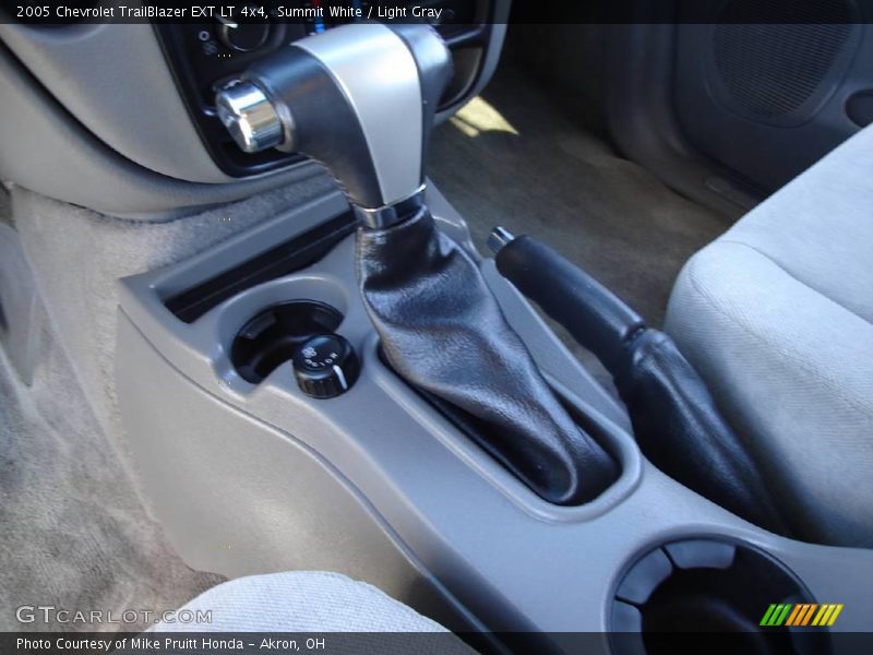 Summit White / Light Gray 2005 Chevrolet TrailBlazer EXT LT 4x4