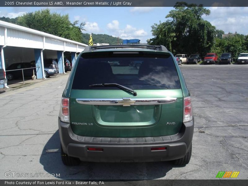 Meander Green Metallic / Light Gray 2005 Chevrolet Equinox LS AWD