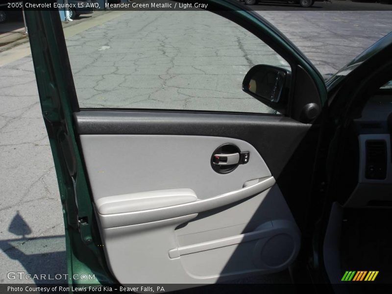 Meander Green Metallic / Light Gray 2005 Chevrolet Equinox LS AWD