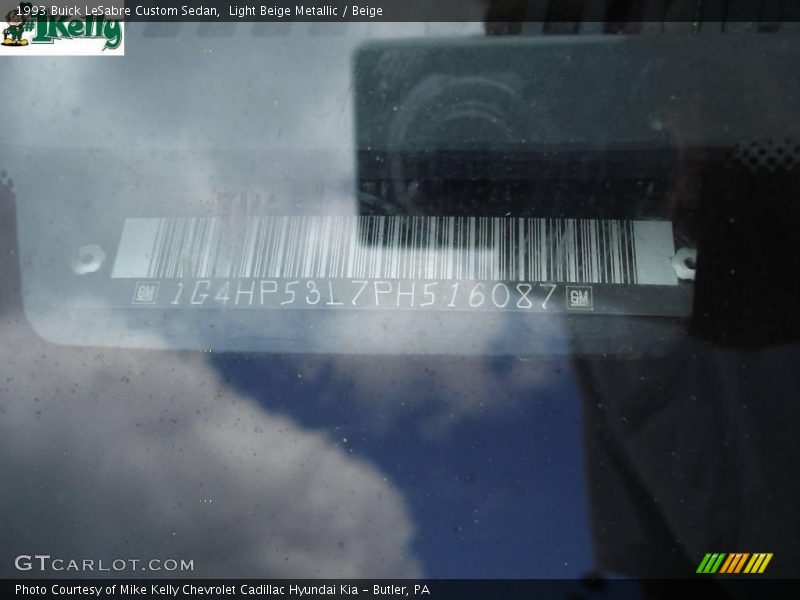 Light Beige Metallic / Beige 1993 Buick LeSabre Custom Sedan