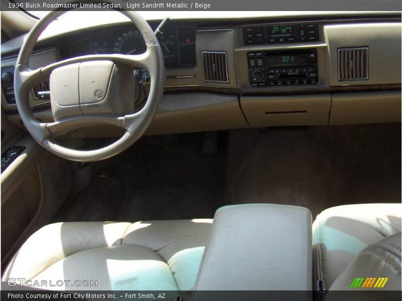 Light Sandrift Metallic / Beige 1996 Buick Roadmaster Limited Sedan
