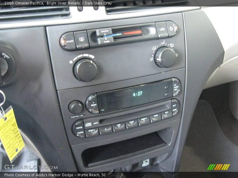 Bright Silver Metallic / Dark Slate Gray 2006 Chrysler Pacifica