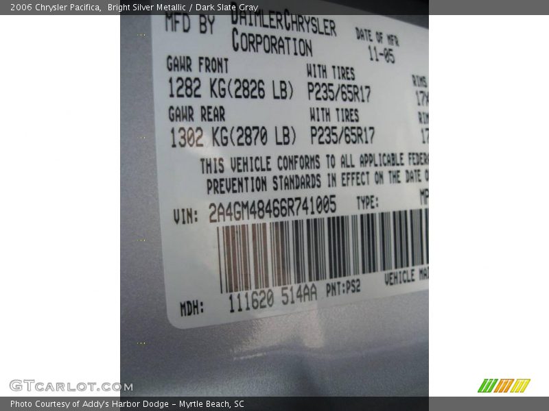 Bright Silver Metallic / Dark Slate Gray 2006 Chrysler Pacifica