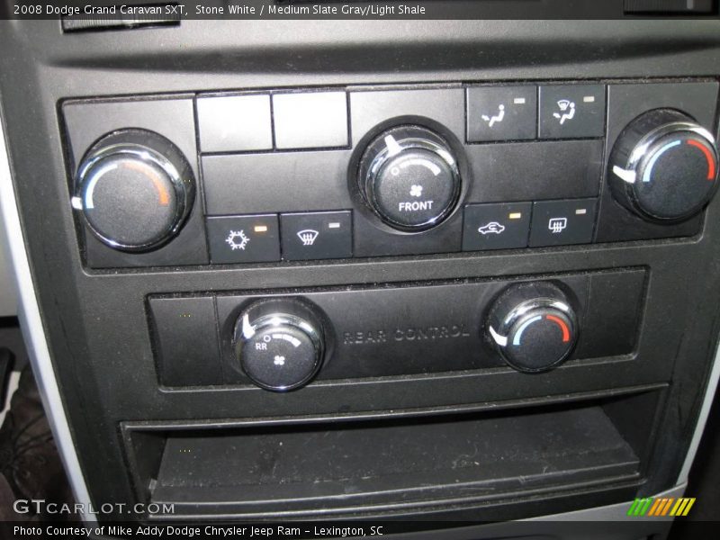Stone White / Medium Slate Gray/Light Shale 2008 Dodge Grand Caravan SXT