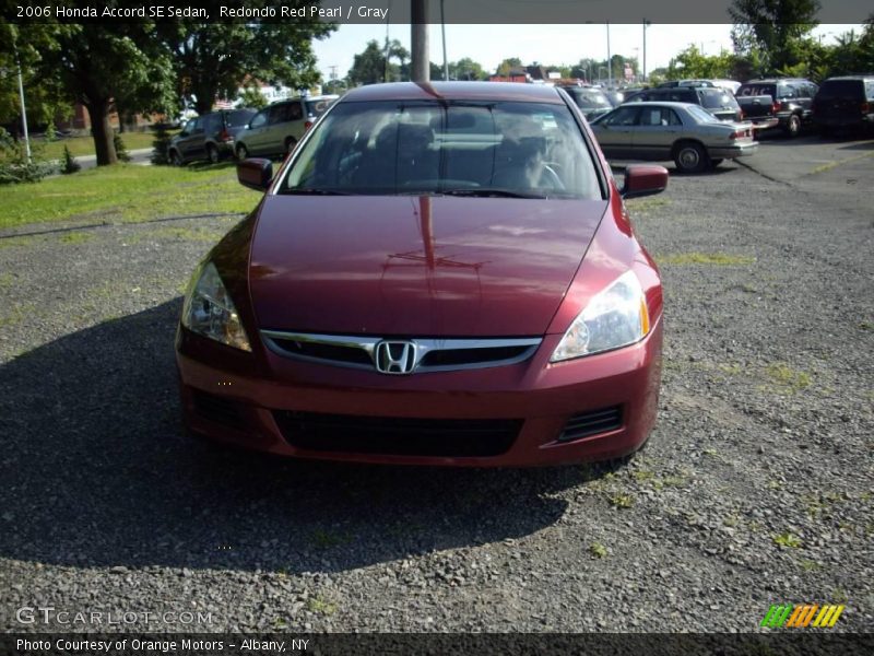 Redondo Red Pearl / Gray 2006 Honda Accord SE Sedan