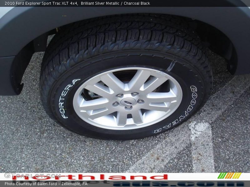 Brilliant Silver Metallic / Charcoal Black 2010 Ford Explorer Sport Trac XLT 4x4