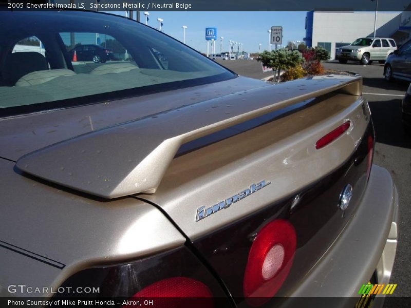 Sandstone Metallic / Neutral Beige 2005 Chevrolet Impala LS