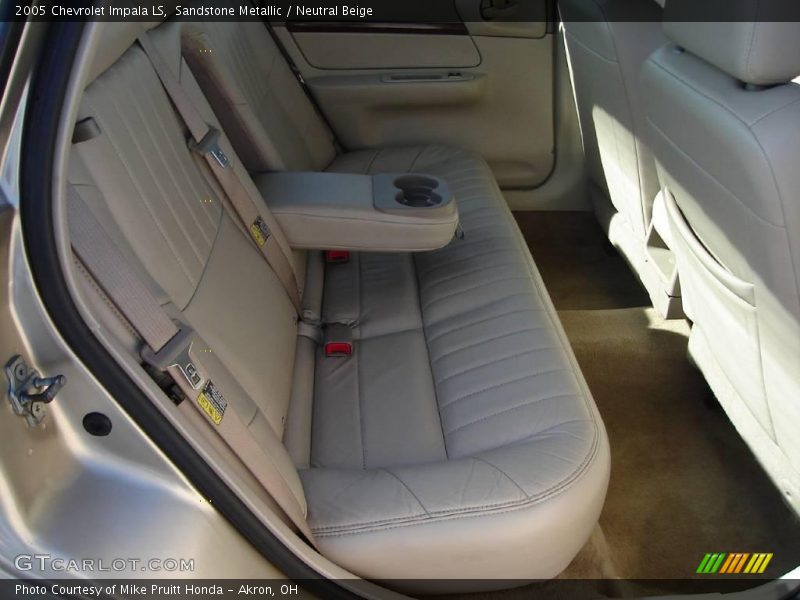Sandstone Metallic / Neutral Beige 2005 Chevrolet Impala LS