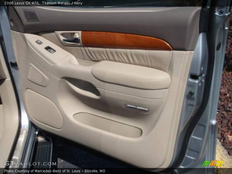 Titanium Metallic / Ivory 2006 Lexus GX 470