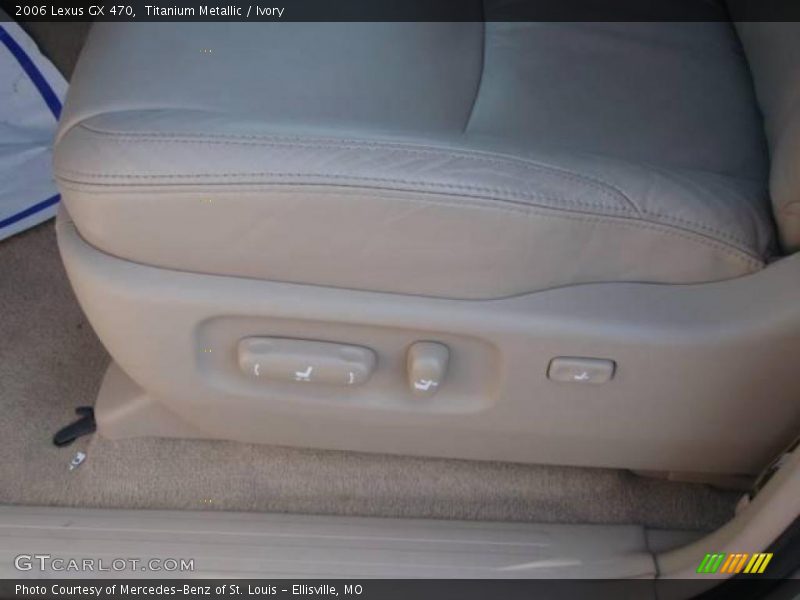 Titanium Metallic / Ivory 2006 Lexus GX 470