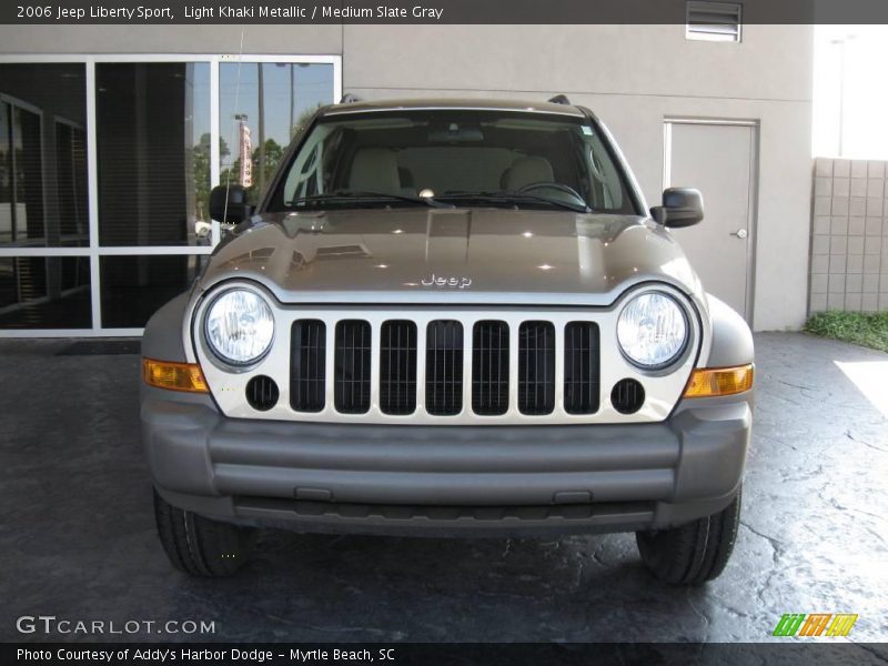Light Khaki Metallic / Medium Slate Gray 2006 Jeep Liberty Sport