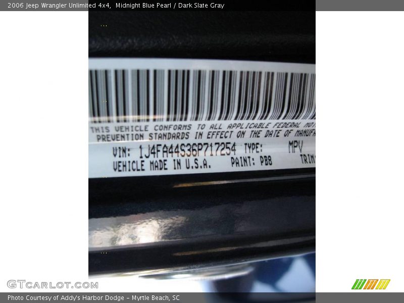 Midnight Blue Pearl / Dark Slate Gray 2006 Jeep Wrangler Unlimited 4x4