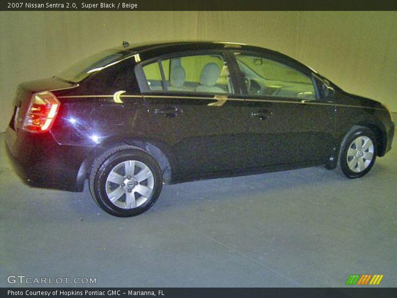 Super Black / Beige 2007 Nissan Sentra 2.0
