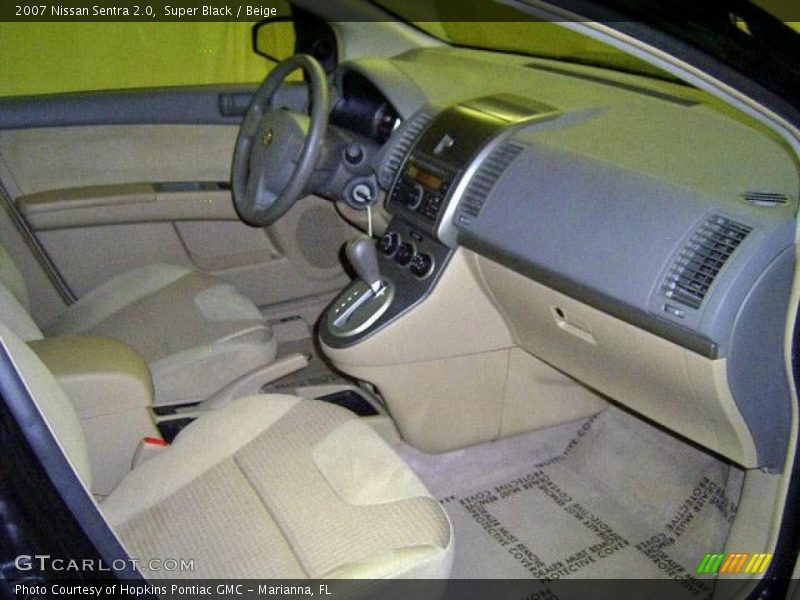 Super Black / Beige 2007 Nissan Sentra 2.0