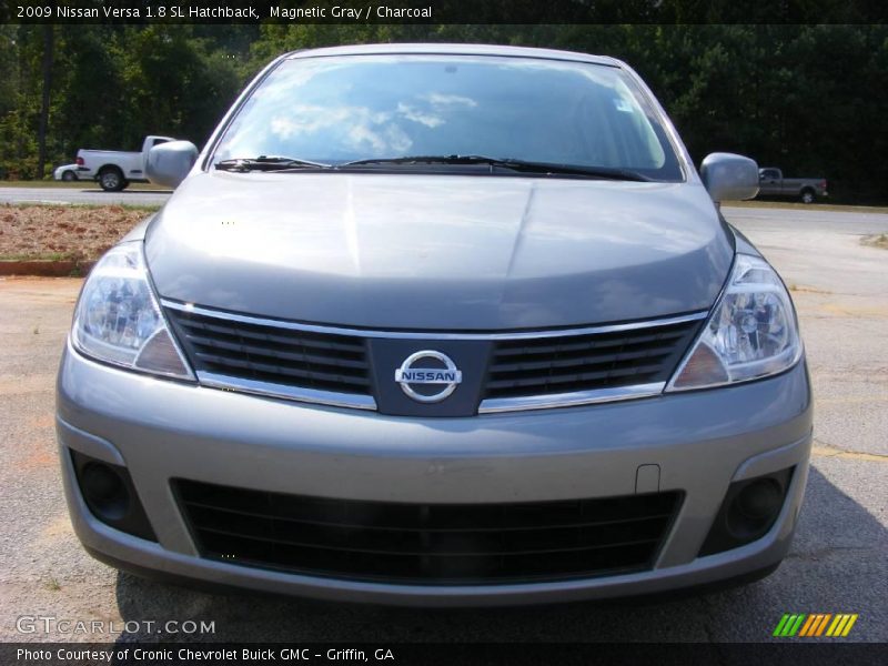 Magnetic Gray / Charcoal 2009 Nissan Versa 1.8 SL Hatchback