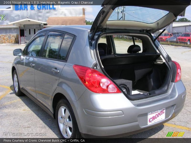 Magnetic Gray / Charcoal 2009 Nissan Versa 1.8 SL Hatchback