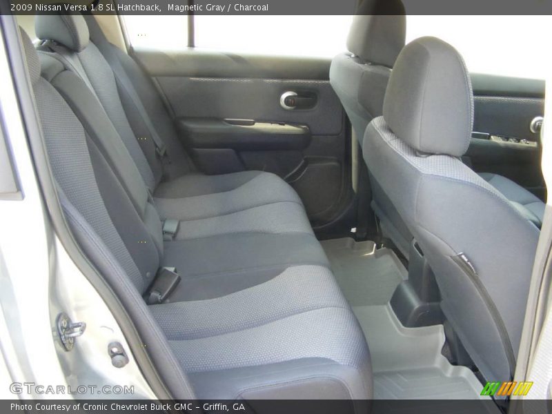 Magnetic Gray / Charcoal 2009 Nissan Versa 1.8 SL Hatchback
