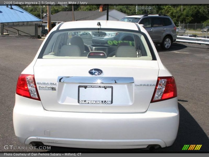 Aspen White / Ivory 2008 Subaru Impreza 2.5i Sedan