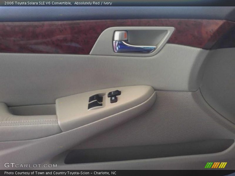 Absolutely Red / Ivory 2006 Toyota Solara SLE V6 Convertible