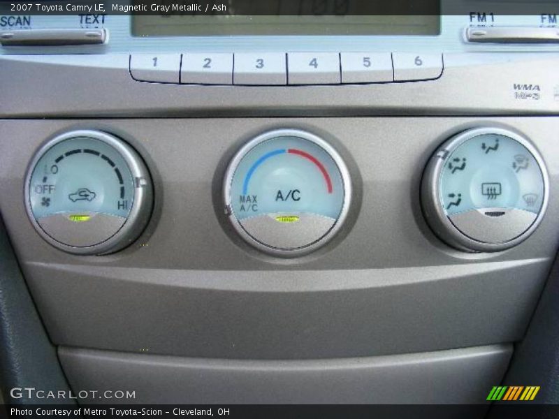 Magnetic Gray Metallic / Ash 2007 Toyota Camry LE