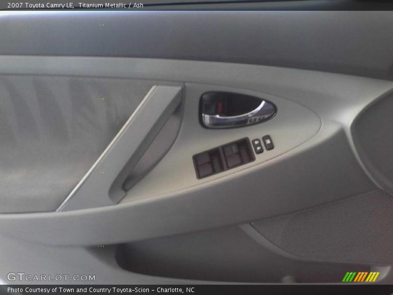 Titanium Metallic / Ash 2007 Toyota Camry LE