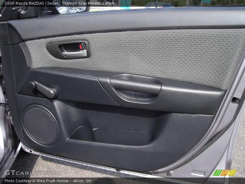 Titanium Gray Metallic / Black 2006 Mazda MAZDA3 i Sedan