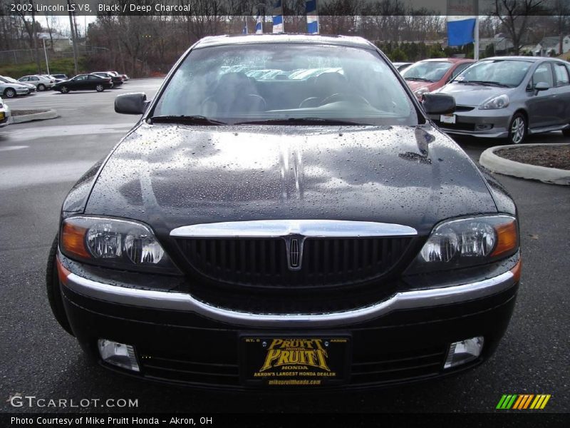 Black / Deep Charcoal 2002 Lincoln LS V8