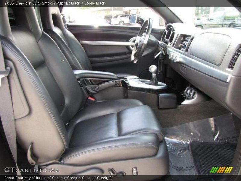 Smokin' Asphalt Black / Ebony Black 2005 Chevrolet SSR