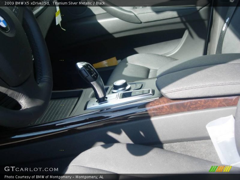 Titanium Silver Metallic / Black 2009 BMW X5 xDrive35d