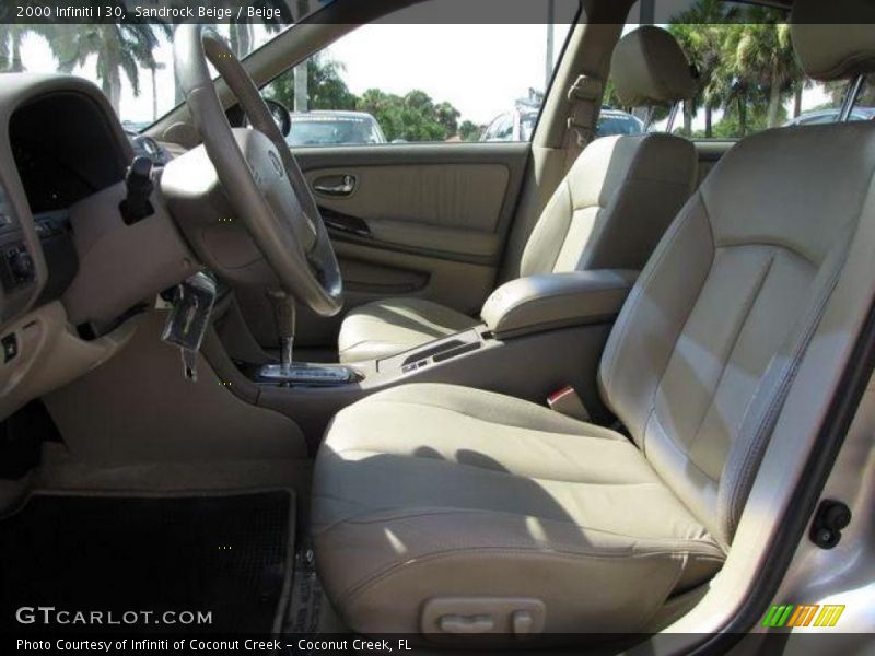 Sandrock Beige / Beige 2000 Infiniti I 30