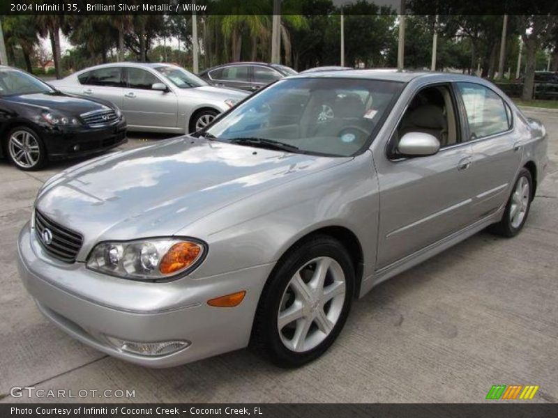 Brilliant Silver Metallic / Willow 2004 Infiniti I 35