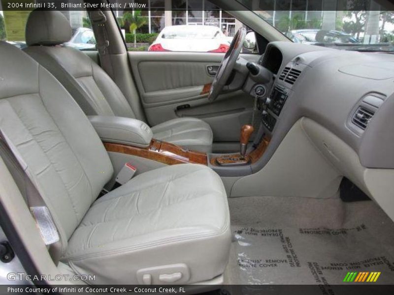 Brilliant Silver Metallic / Willow 2004 Infiniti I 35