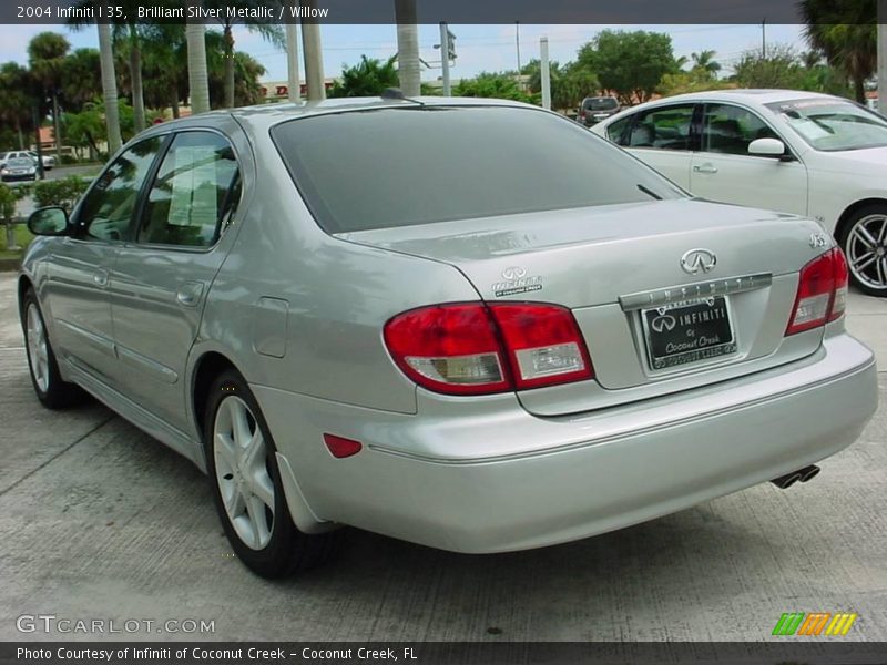 Brilliant Silver Metallic / Willow 2004 Infiniti I 35