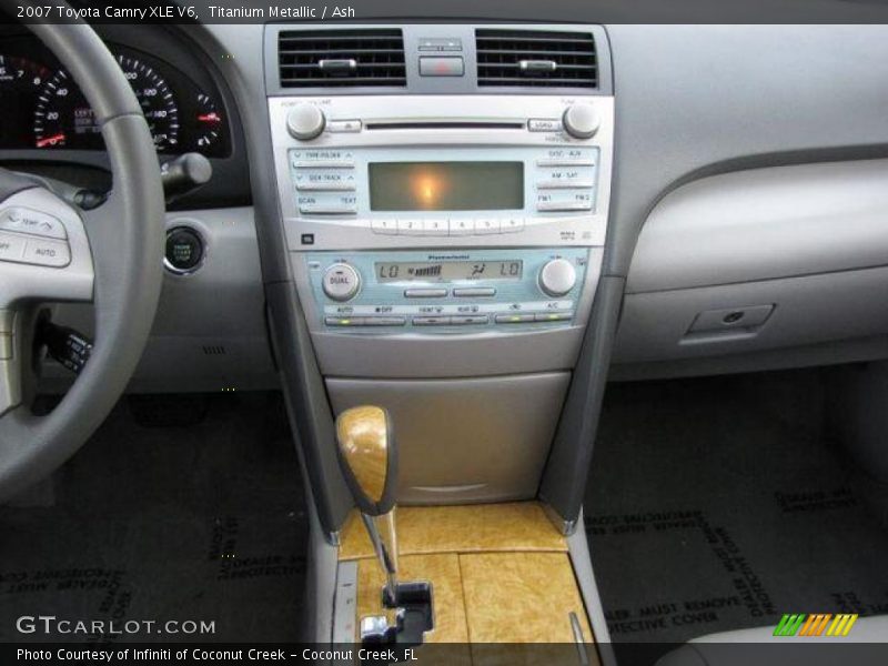 Titanium Metallic / Ash 2007 Toyota Camry XLE V6