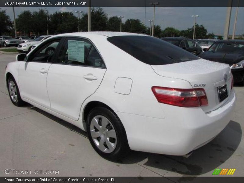 Super White / Ash 2007 Toyota Camry LE V6