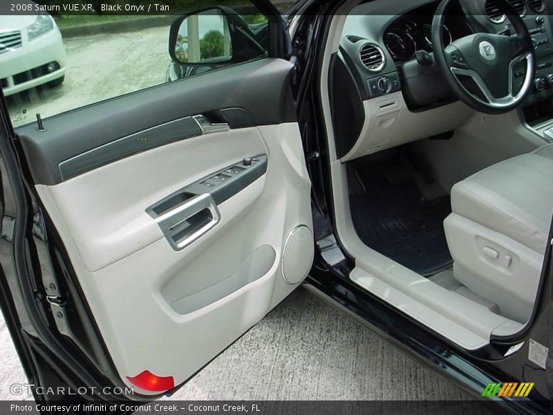 Black Onyx / Tan 2008 Saturn VUE XR