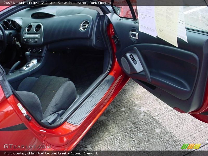 Sunset Pearlescent / Dark Charcoal 2007 Mitsubishi Eclipse GS Coupe