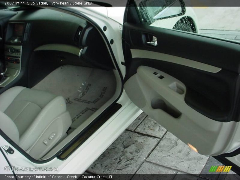 Ivory Pearl / Stone Gray 2007 Infiniti G 35 Sedan