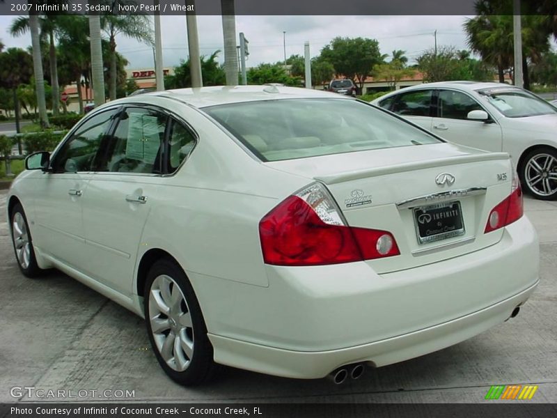 Ivory Pearl / Wheat 2007 Infiniti M 35 Sedan