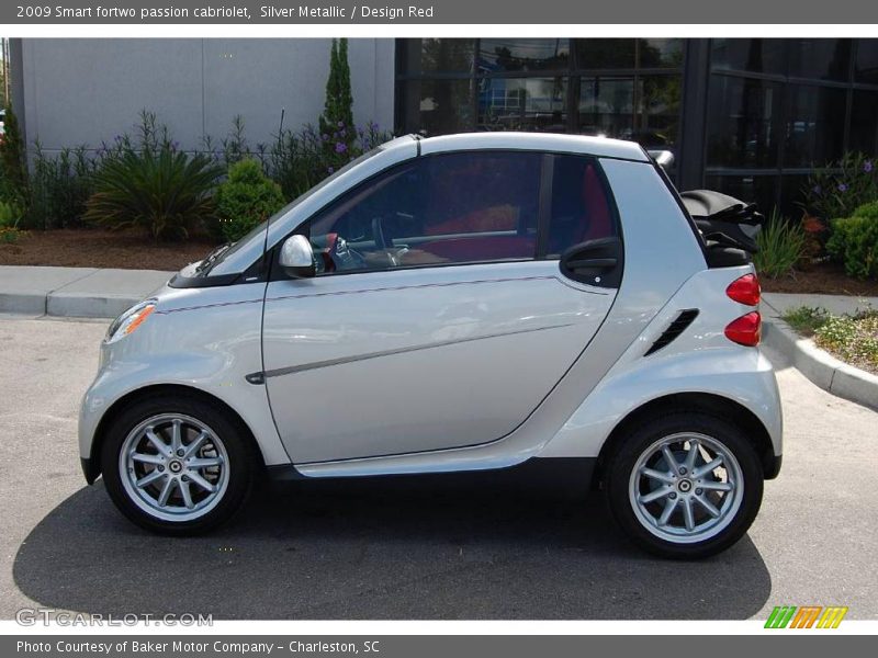 Silver Metallic / Design Red 2009 Smart fortwo passion cabriolet
