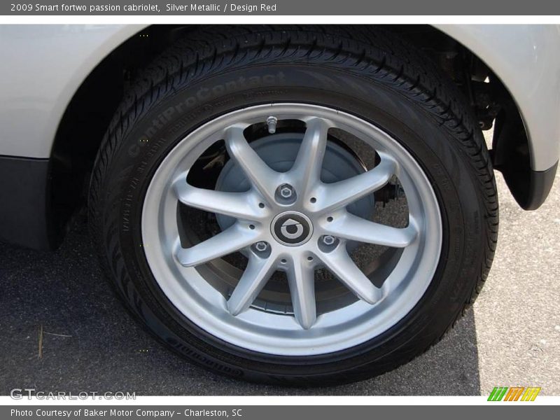 Silver Metallic / Design Red 2009 Smart fortwo passion cabriolet