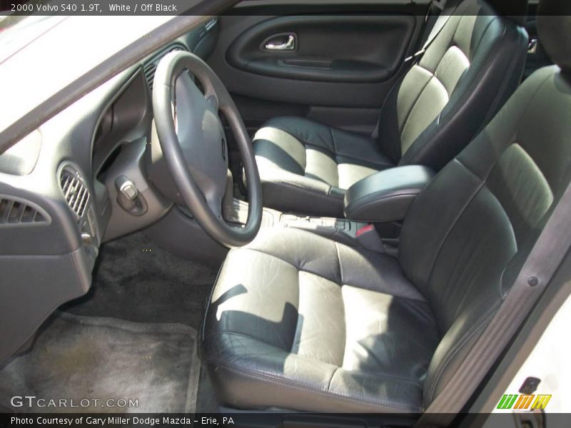 White / Off Black 2000 Volvo S40 1.9T