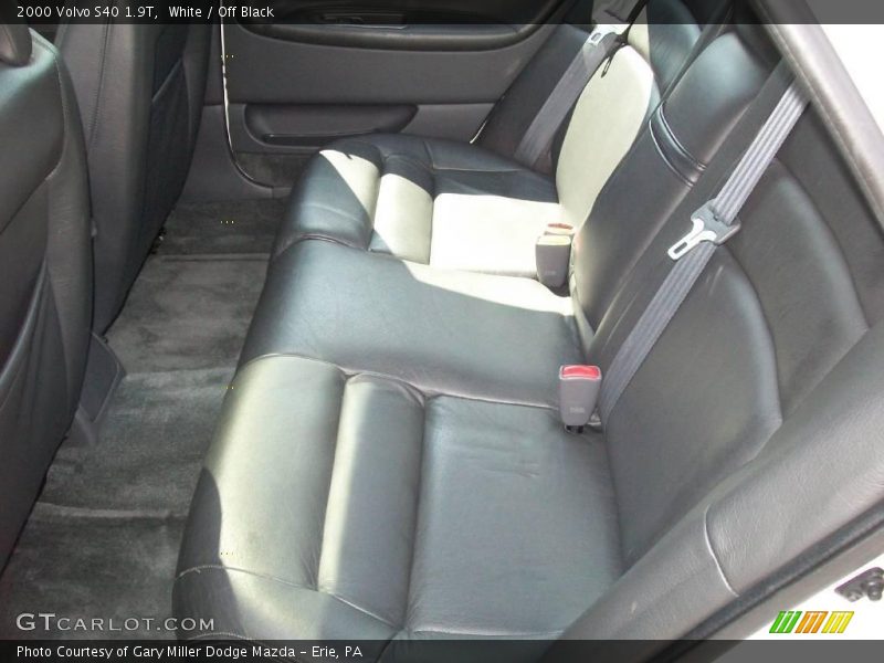 White / Off Black 2000 Volvo S40 1.9T