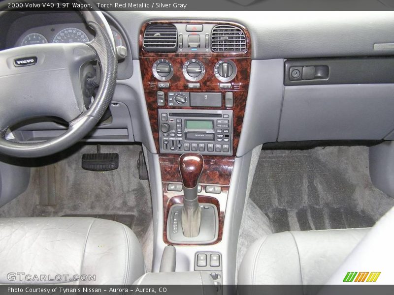 Torch Red Metallic / Silver Gray 2000 Volvo V40 1.9T Wagon