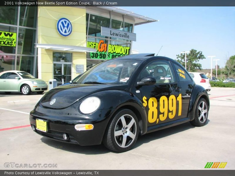 Black / Cream 2001 Volkswagen New Beetle Sport Edition Coupe