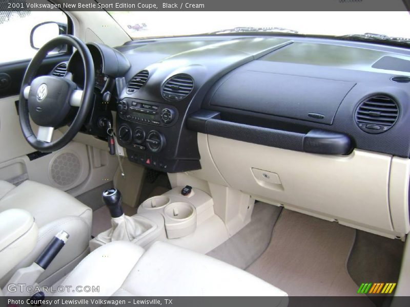 Black / Cream 2001 Volkswagen New Beetle Sport Edition Coupe